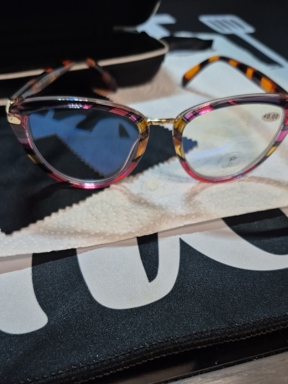 Pink Tortoiseshell Cat-Eye Reading Glasses with Gold Accents